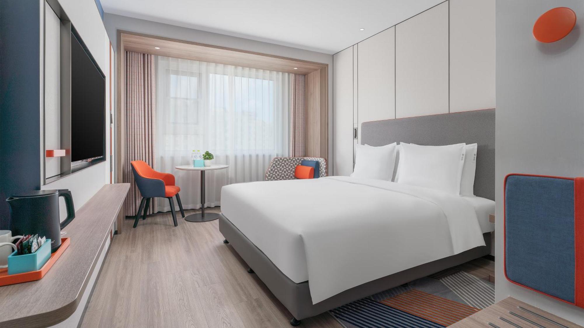 Holiday Inn Express Qingdao Shibei By Ihg מראה חיצוני תמונה