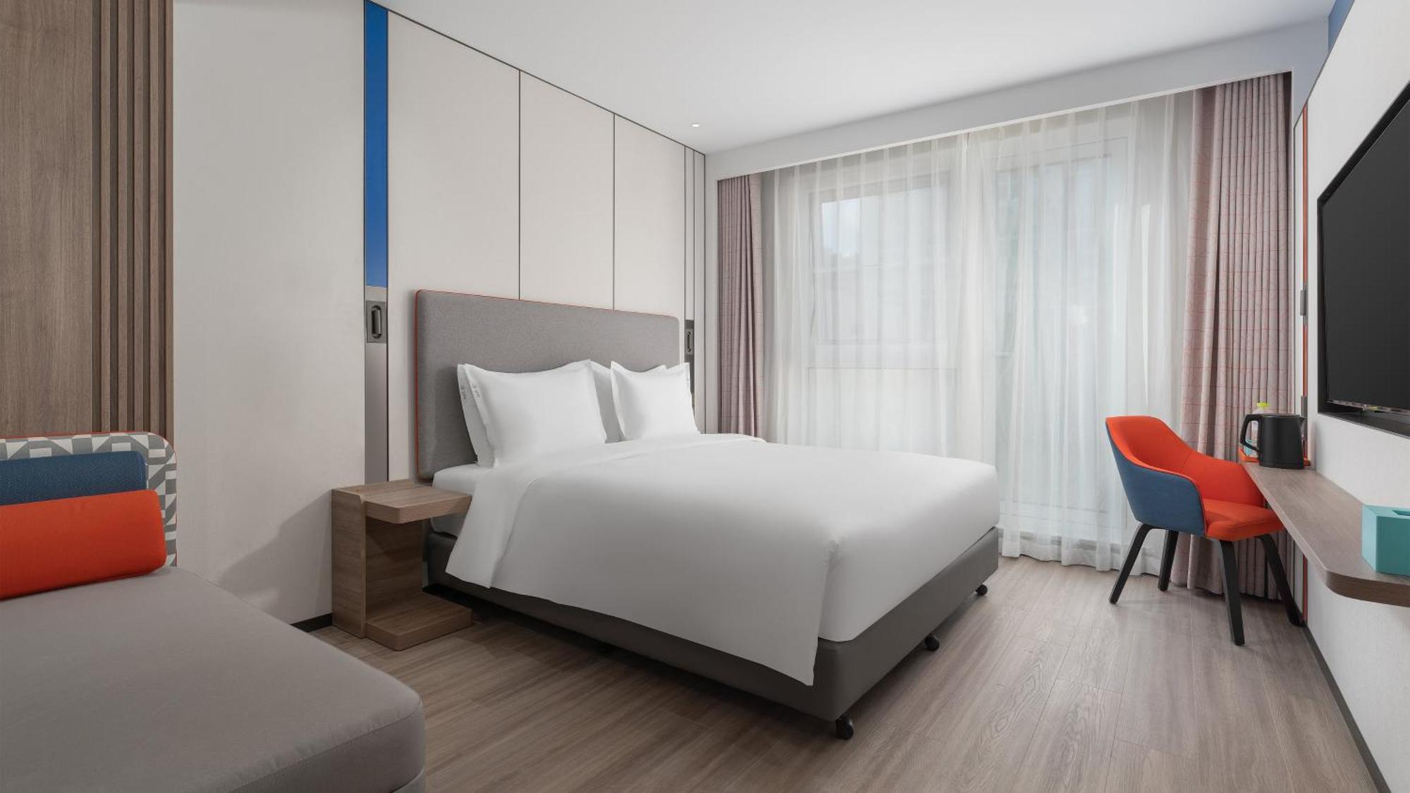 Holiday Inn Express Qingdao Shibei By Ihg מראה חיצוני תמונה