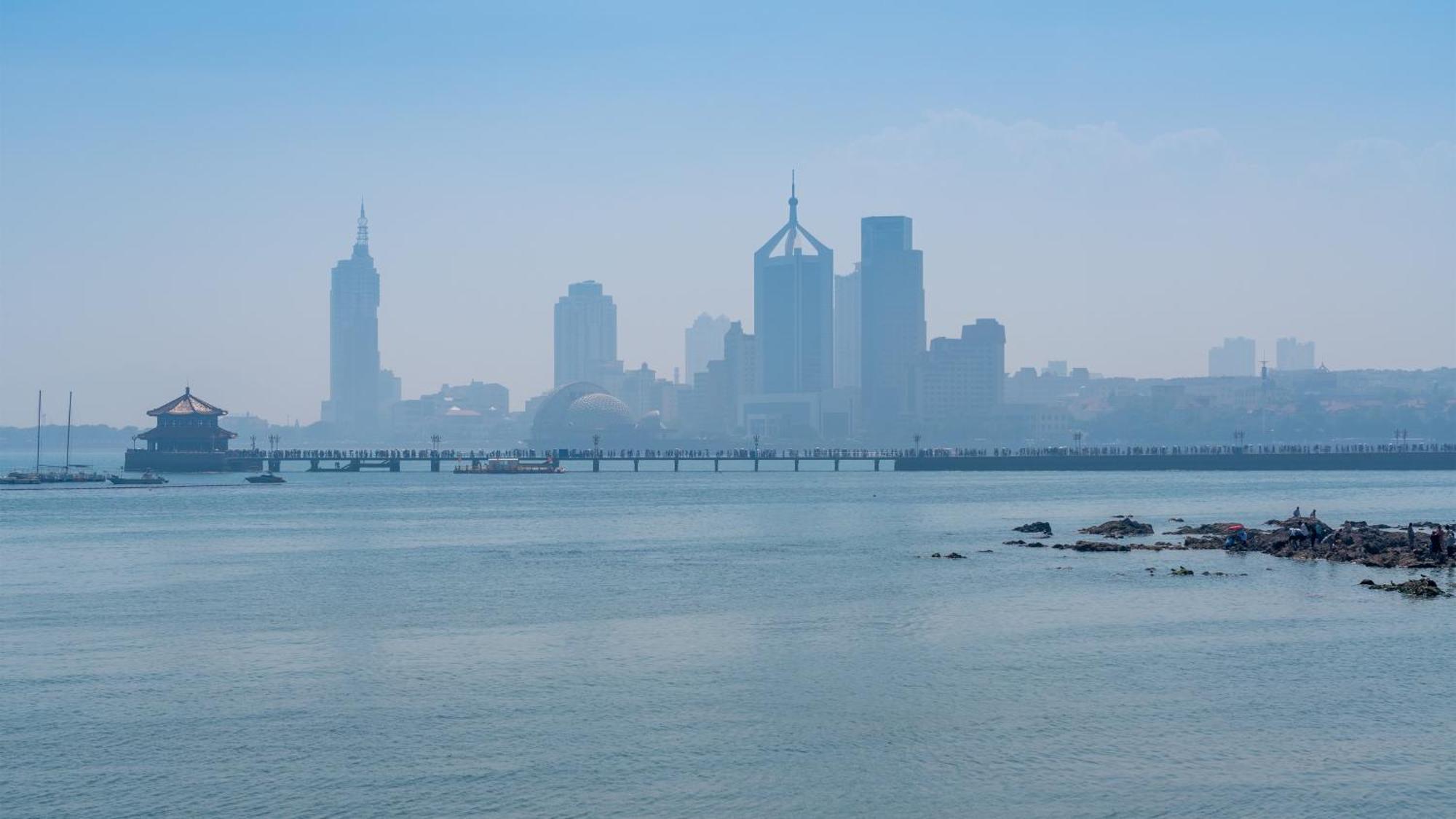 Holiday Inn Express Qingdao Shibei By Ihg מראה חיצוני תמונה