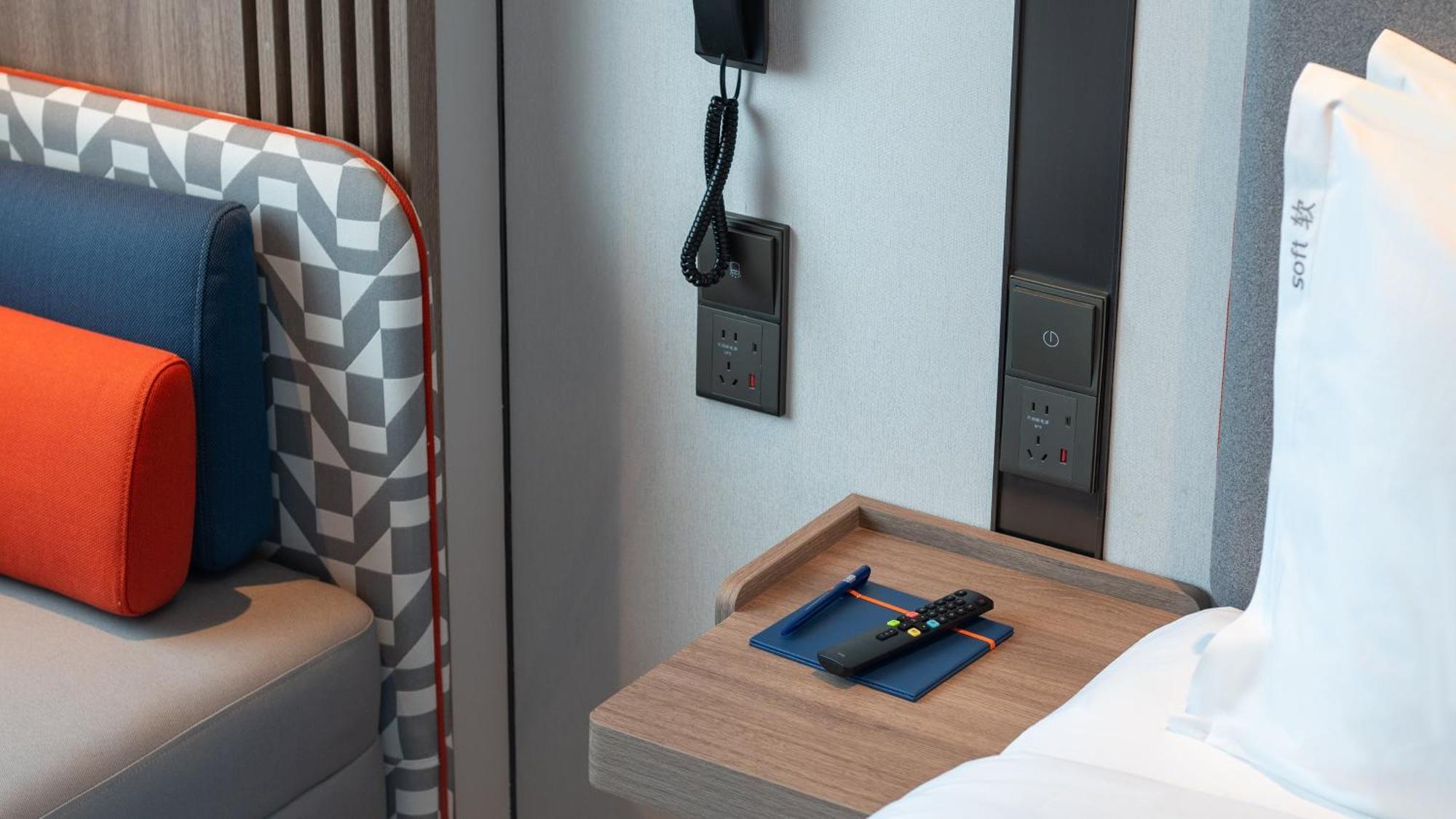 Holiday Inn Express Qingdao Shibei By Ihg מראה חיצוני תמונה