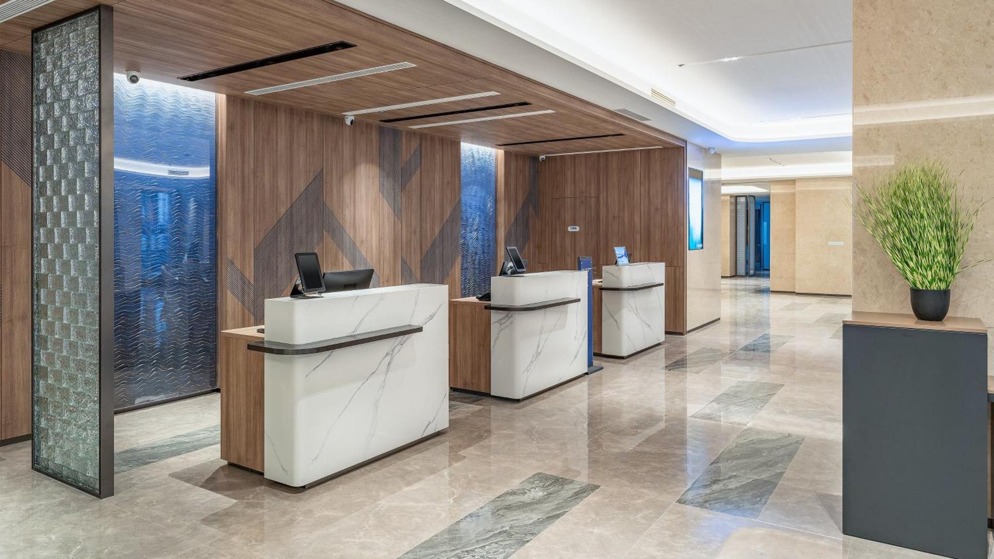 Holiday Inn Express Qingdao Shibei By Ihg מראה חיצוני תמונה